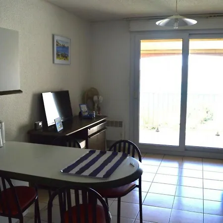 Apartment 4 Pers. Avec Terrasse Et Wifi A - Fr-1-225c-535
